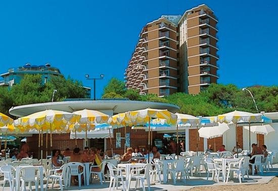 Residence Cristallo - Sabbiadoro Lignano Sabbiadoro Eksteriør bilde