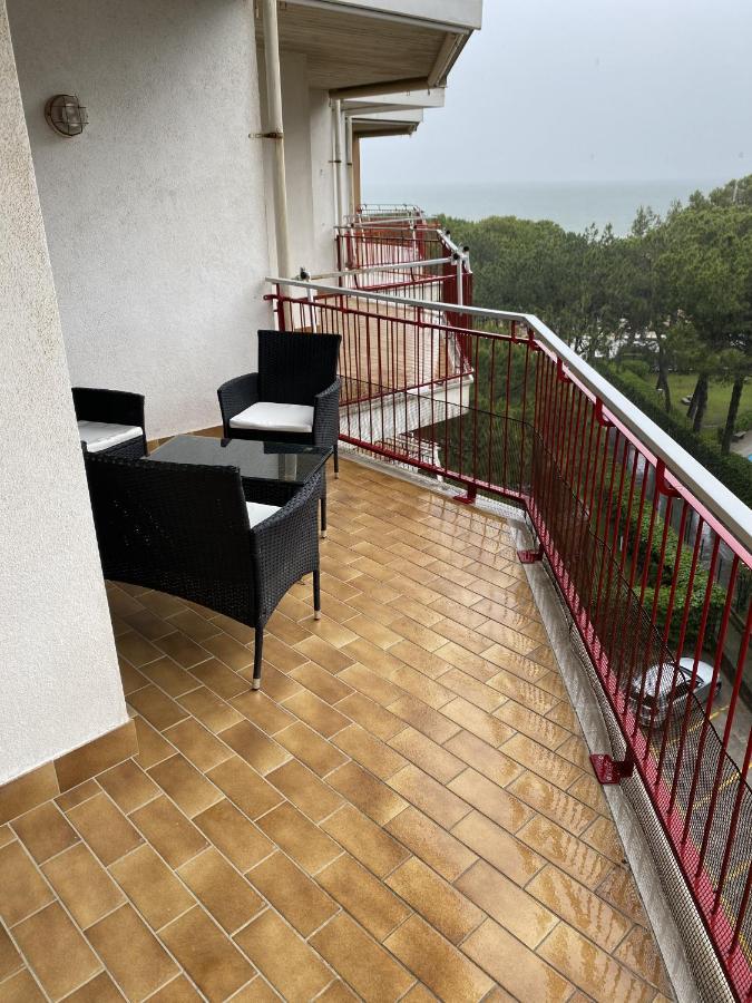Residence Cristallo - Sabbiadoro Lignano Sabbiadoro Eksteriør bilde